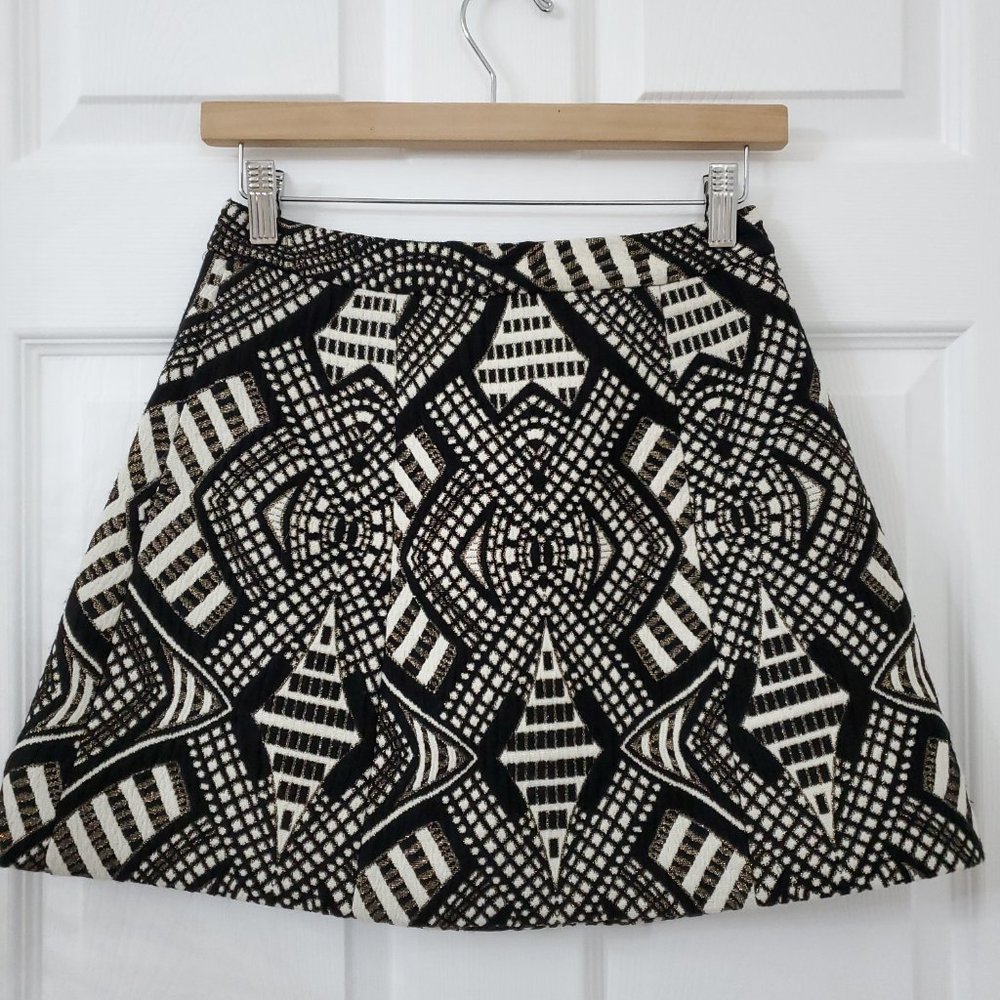 Alice + Olivia Loran Structured Lantern Skirt - Picture 4 of 16